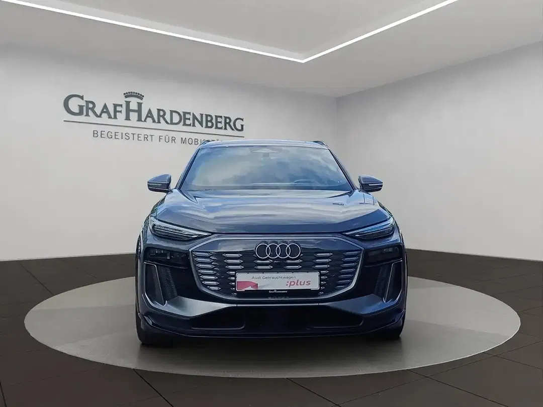 Audi Q6 e-tron - Thumbnail 8
