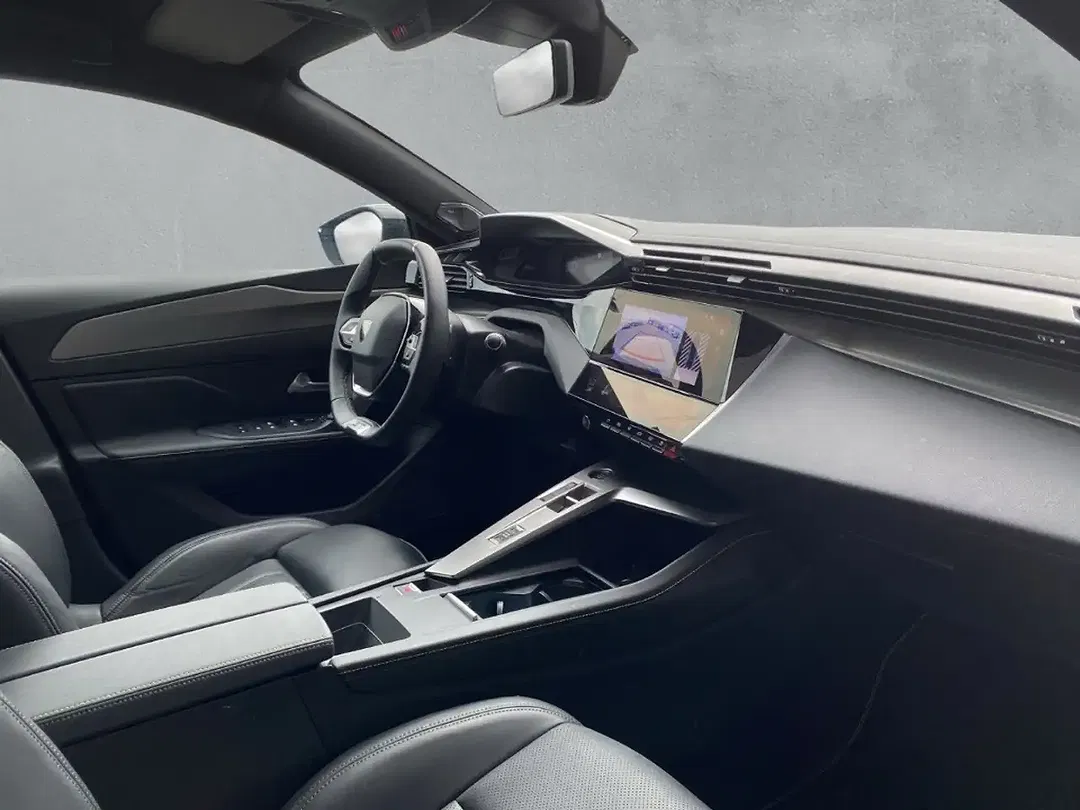 Peugeot 408 - Thumbnail 15