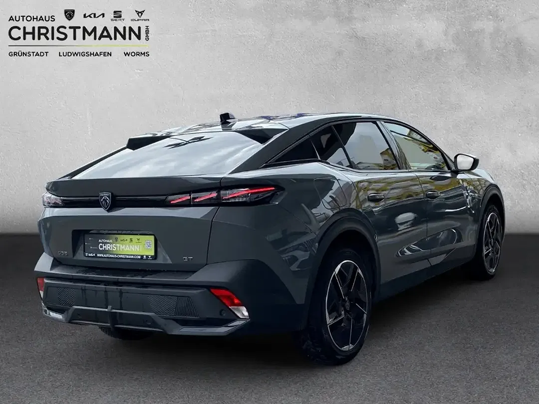Peugeot 408 - Thumbnail 5