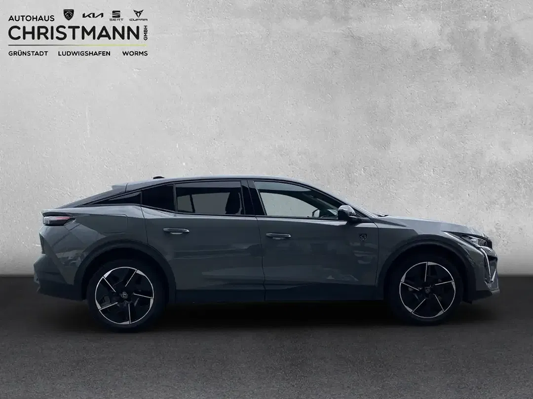 Peugeot 408 - Thumbnail 6