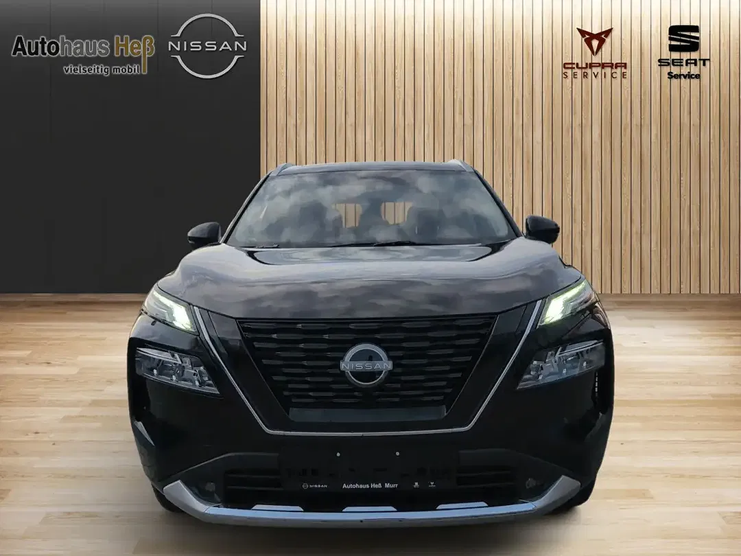 Nissan X-Trail - Thumbnail 2