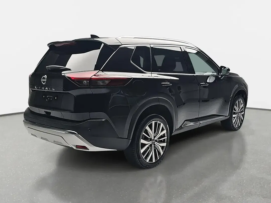 Nissan X-Trail - Thumbnail 3