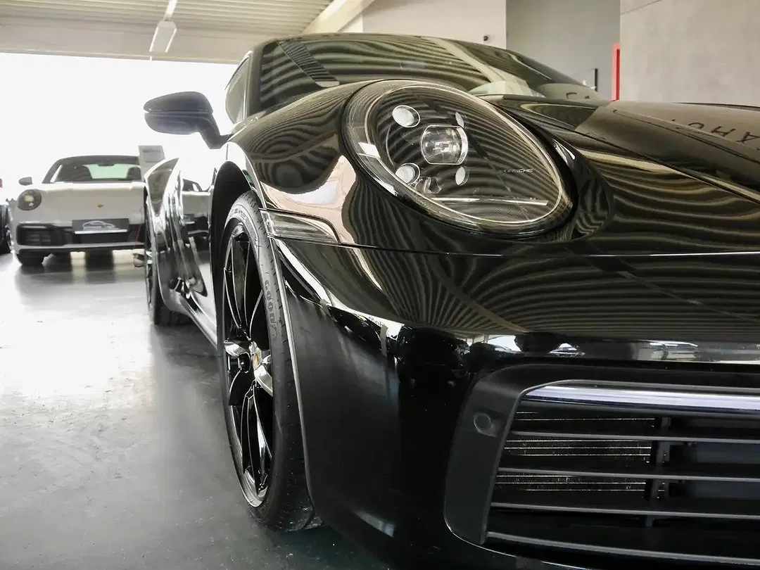 Porsche 992 - Thumbnail 10