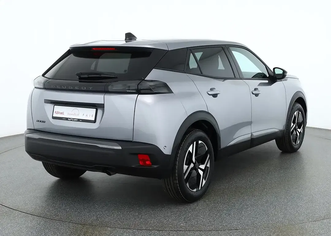 Peugeot 2008 - Thumbnail 4