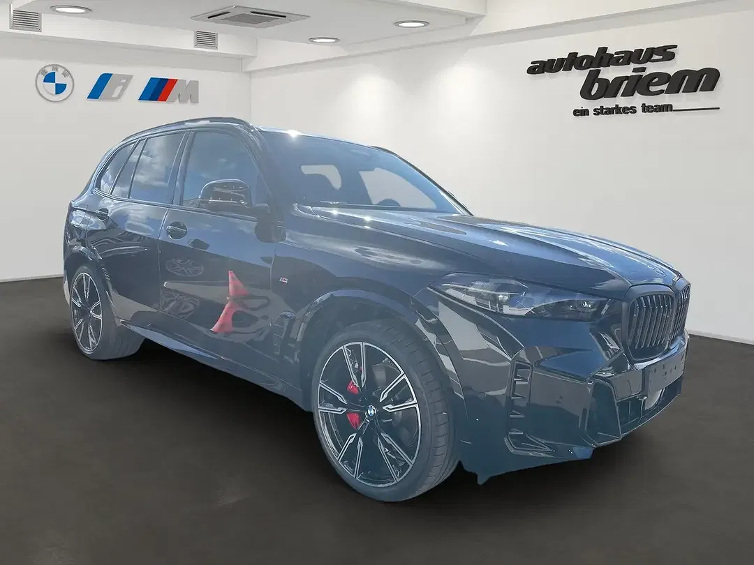 BMW X5 - Thumbnail 2