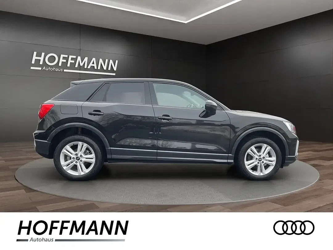 Audi Q2 - Thumbnail 5