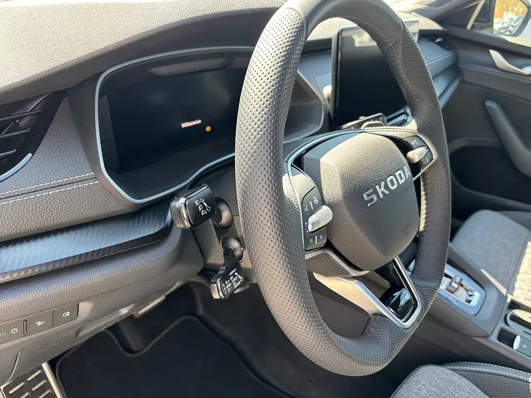 Skoda Octavia - Thumbnail 12