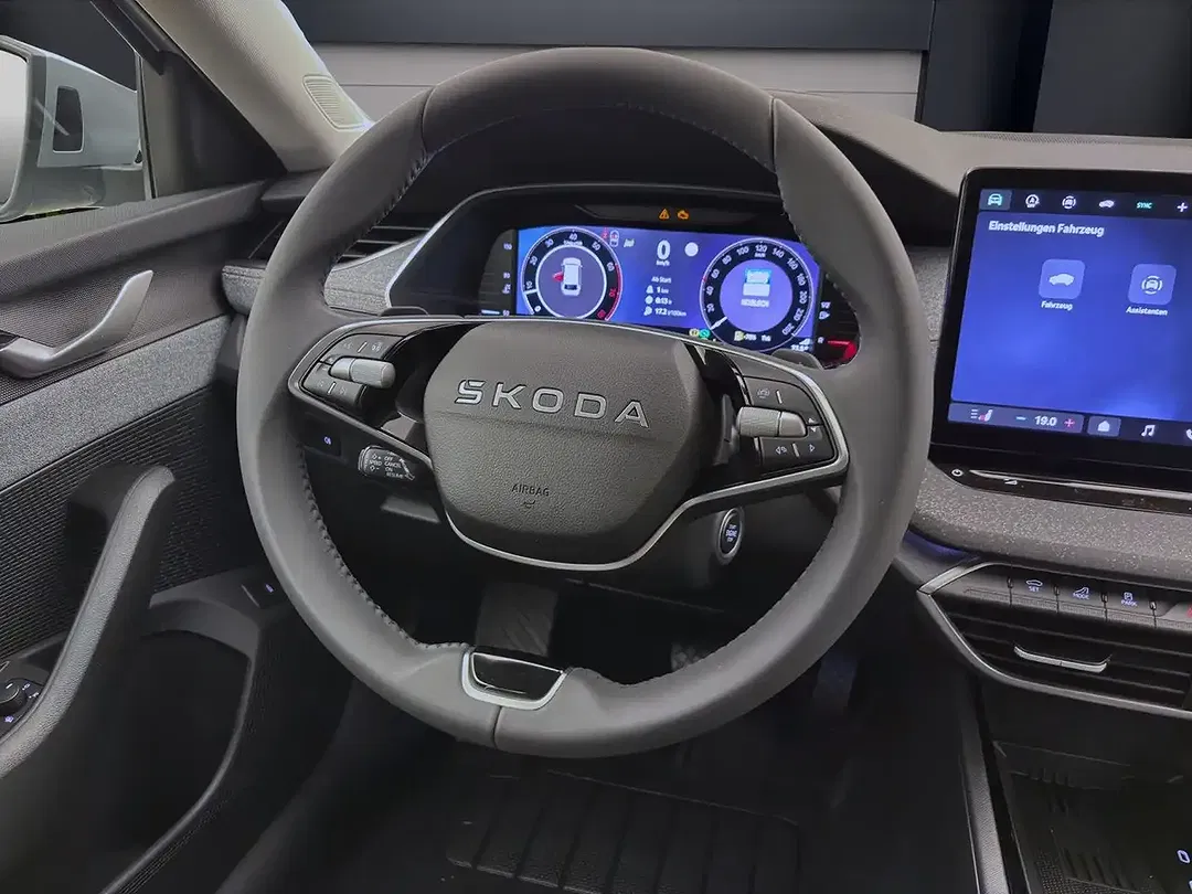 Skoda Octavia - Thumbnail 12