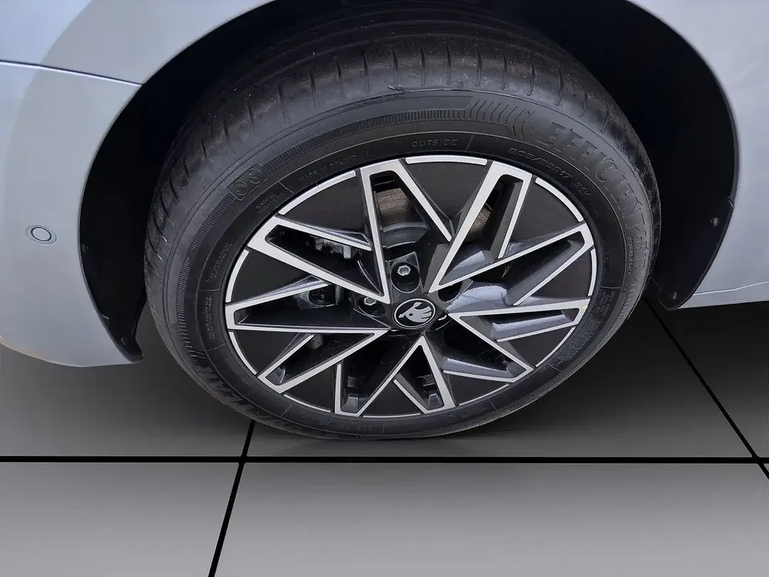 Skoda Octavia - Thumbnail 9