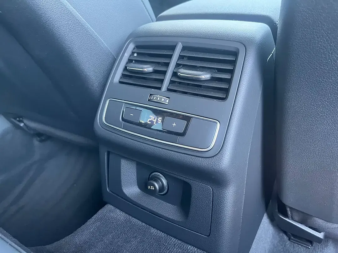 Audi A4 - Thumbnail 15