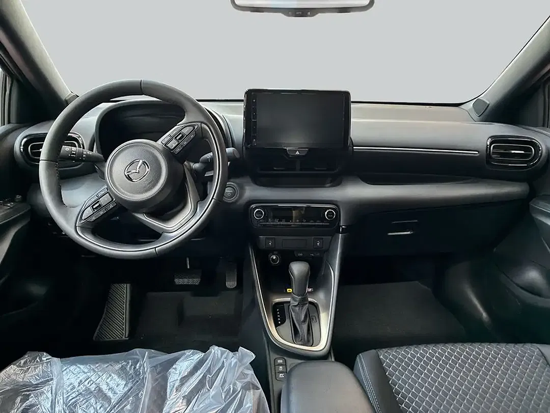 Mazda 2 - Thumbnail 11