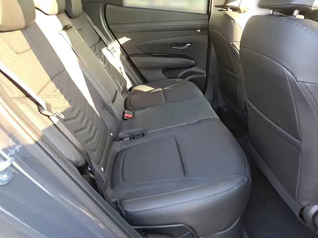 Hyundai TUCSON - Thumbnail 10