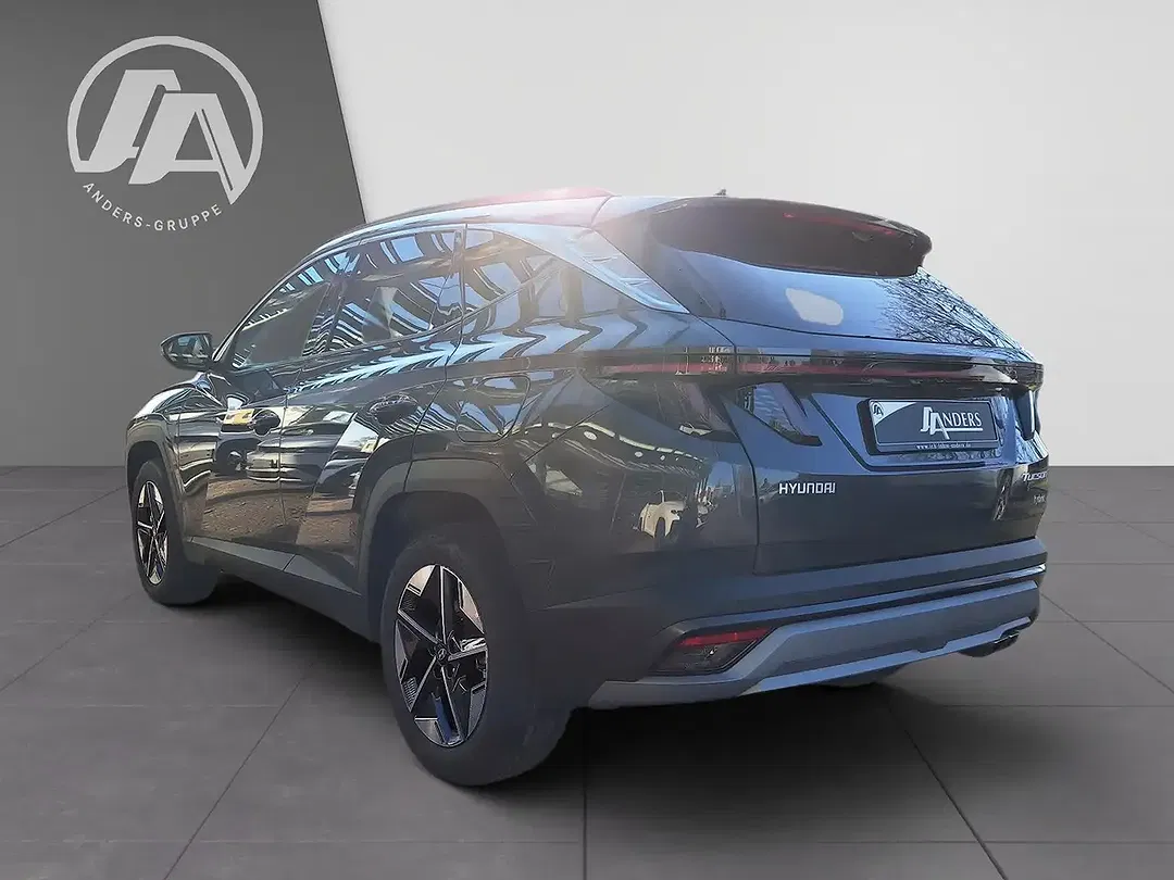Hyundai TUCSON - Thumbnail 1
