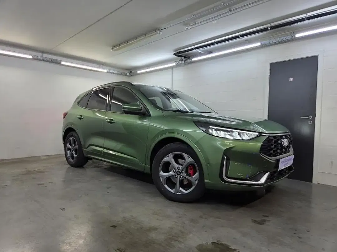 Ford Kuga - Thumbnail 2