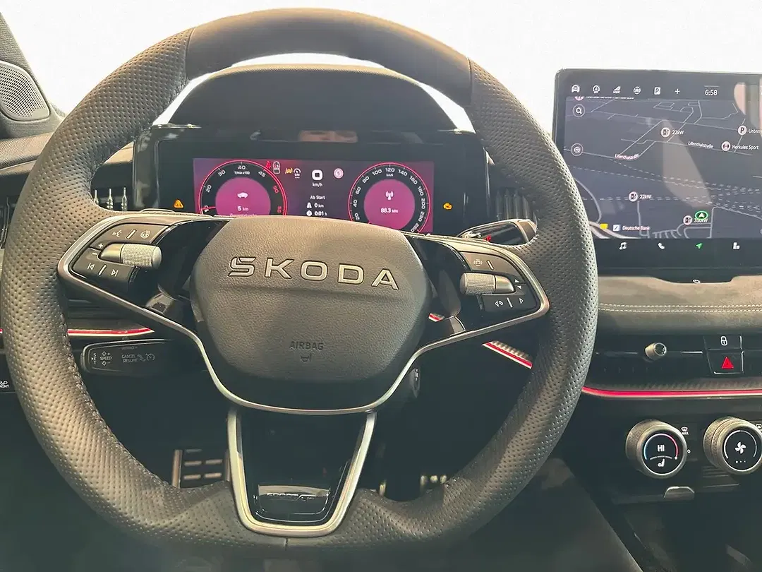 Skoda Superb - Thumbnail 11