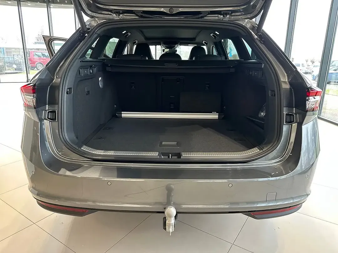 Skoda Superb - Thumbnail 14