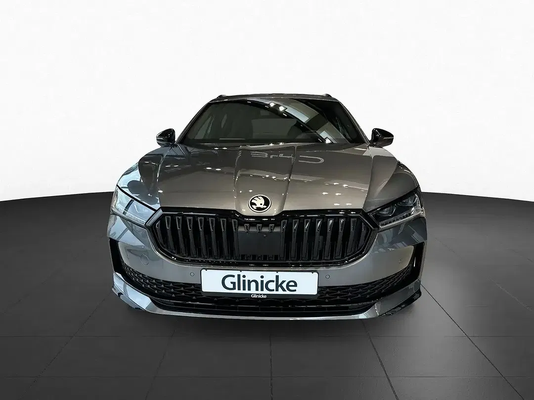 Skoda Superb - Thumbnail 3