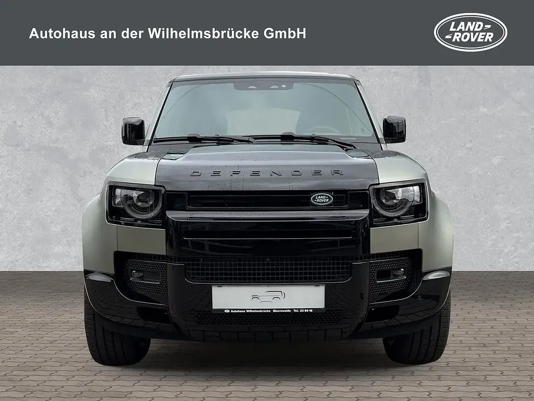 Land Rover Defender - Thumbnail 8