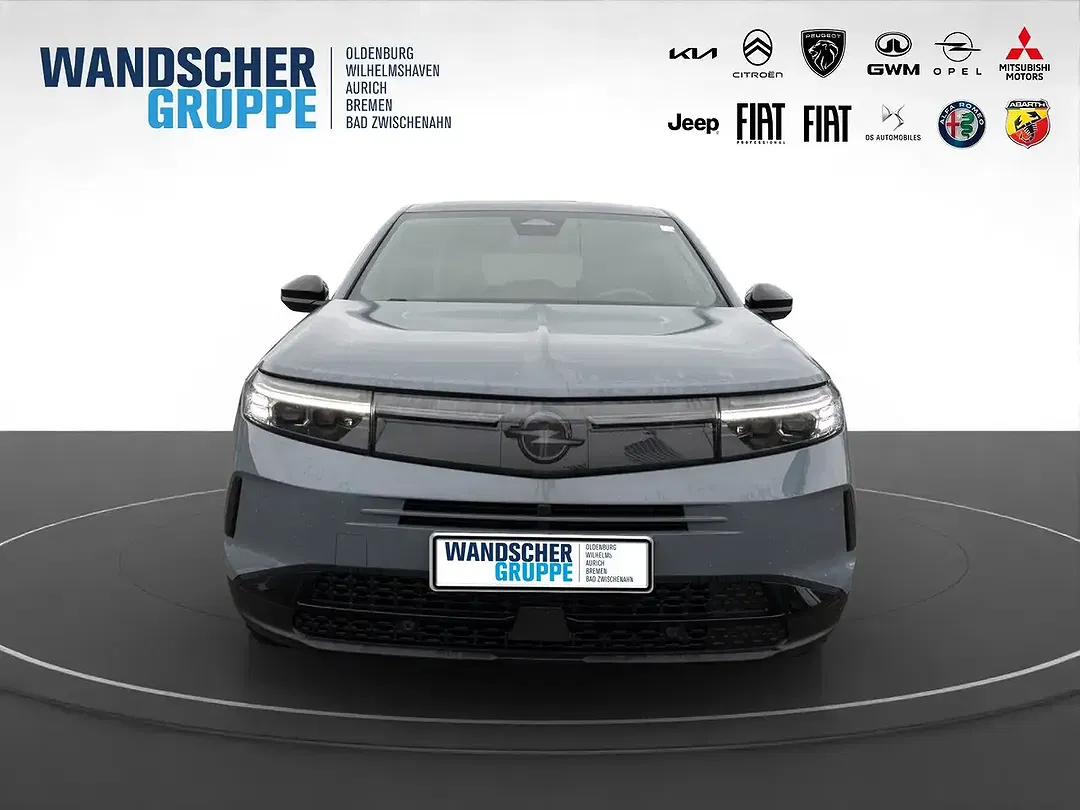 Opel Grandland - Thumbnail 2