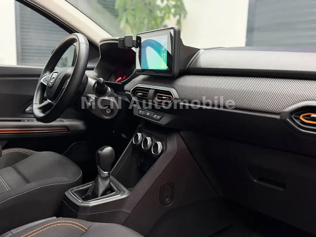 Dacia Sandero - Thumbnail 14
