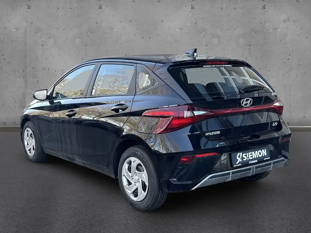 Hyundai i20 - Thumbnail 3