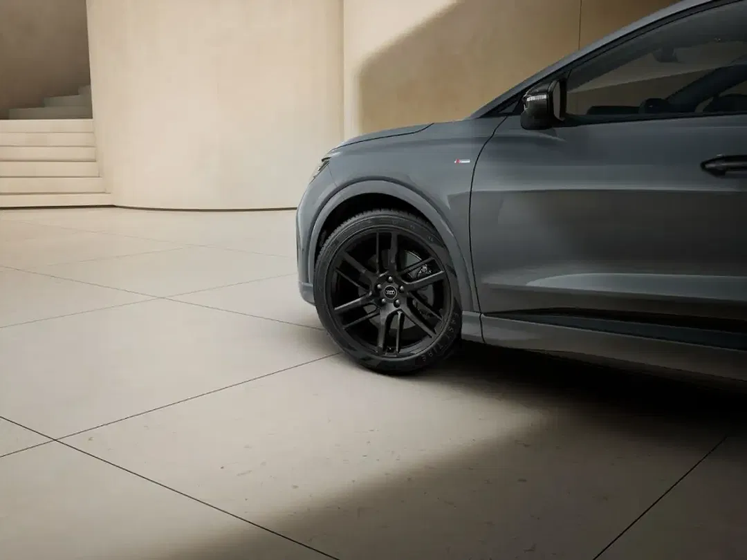 Audi Q4 e-tron - Thumbnail 6