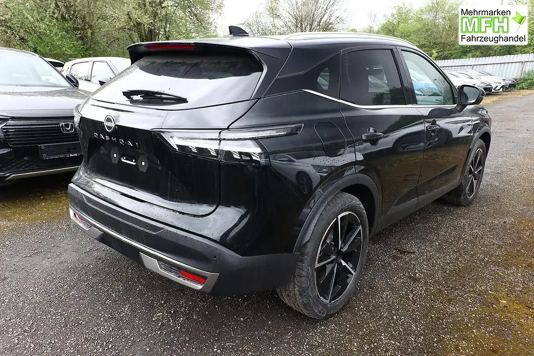 Nissan Qashqai - Thumbnail 2