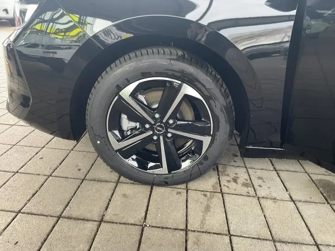 Opel Astra - Thumbnail 11