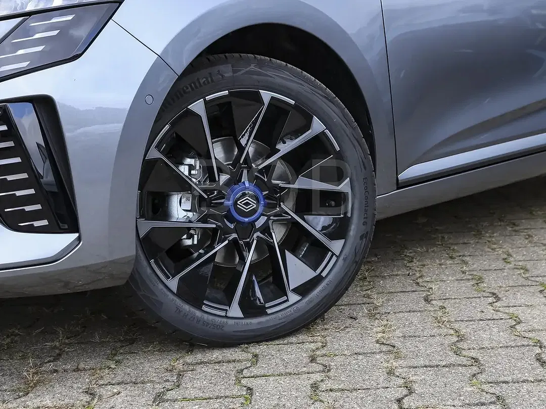 Renault Clio - Thumbnail 9