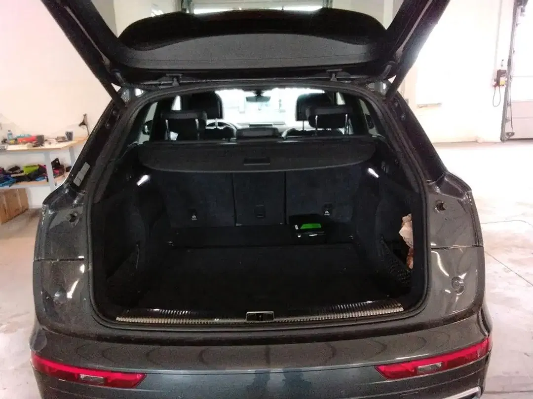 Audi SQ5 - Thumbnail 8