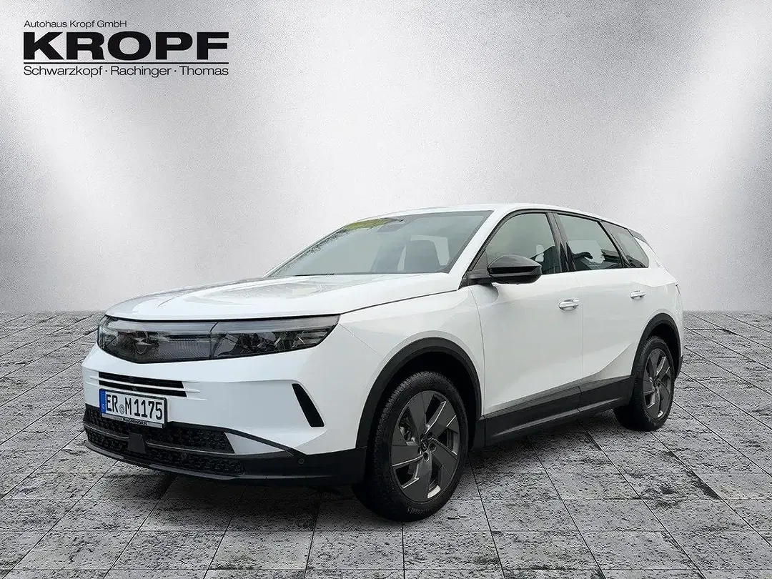 Opel Grandland - Thumbnail 1
