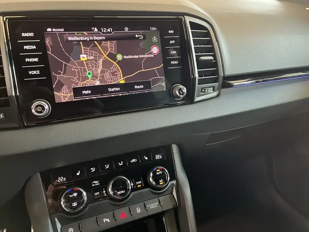 Skoda Karoq - Thumbnail 12