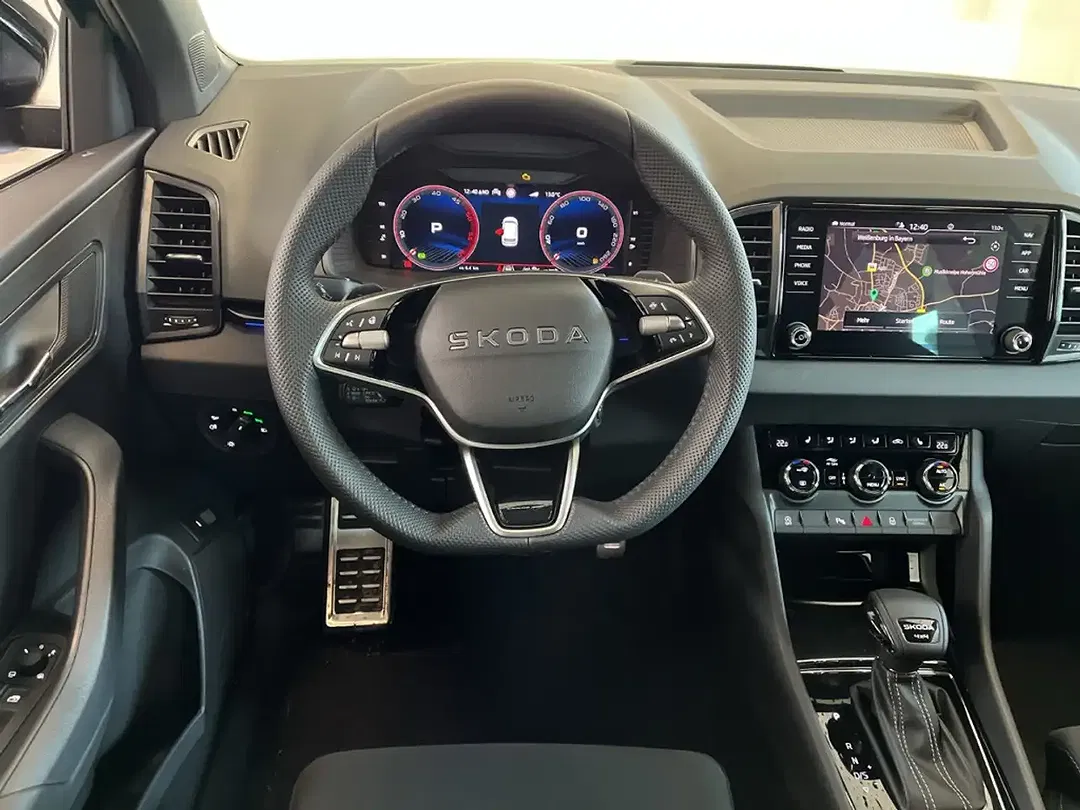Skoda Karoq - Thumbnail 8