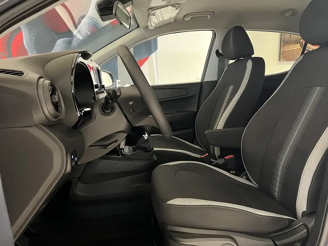 Hyundai i10 - Thumbnail 6