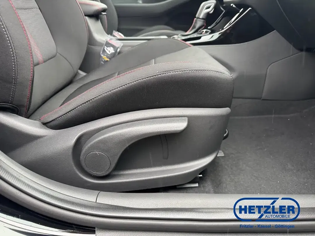 Hyundai i30 - Thumbnail 15