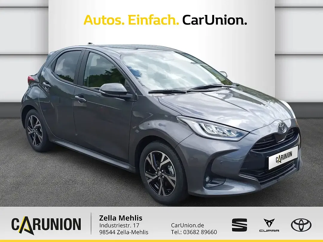 Toyota Yaris - Thumbnail 3
