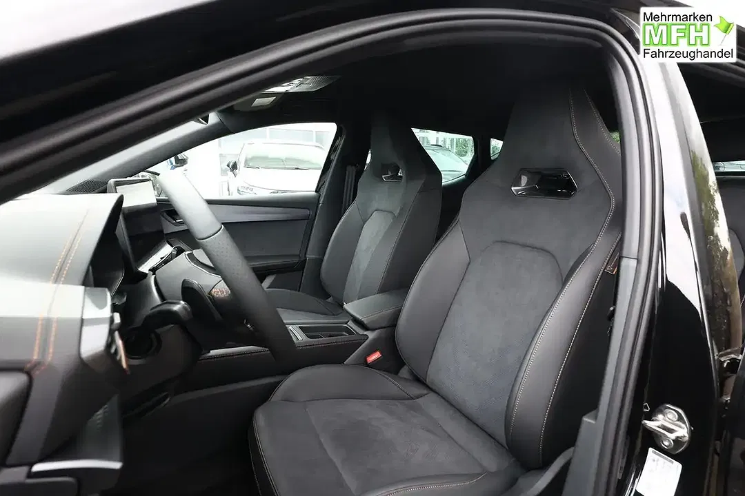 CUPRA Leon - Thumbnail 5