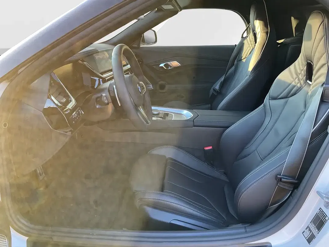 BMW Z4 - Thumbnail 11