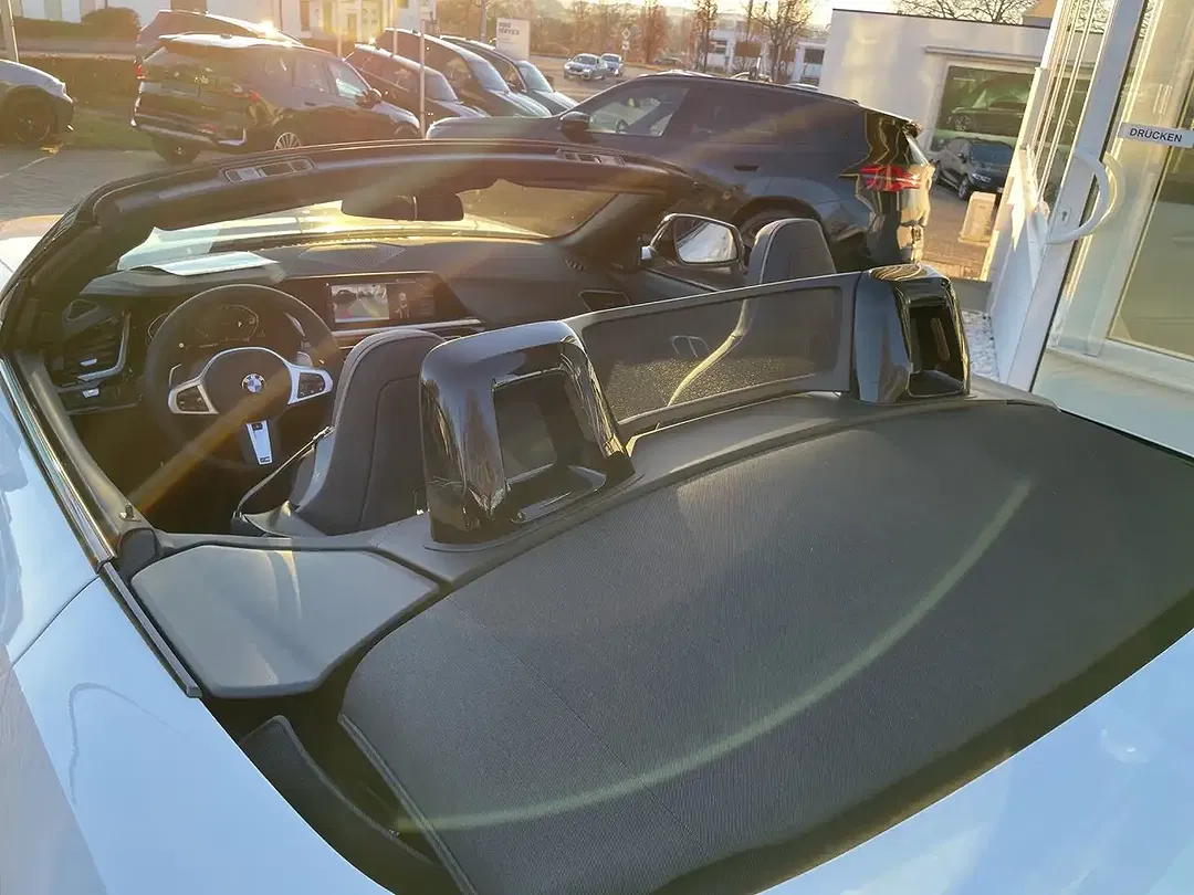 BMW Z4 - Thumbnail 15