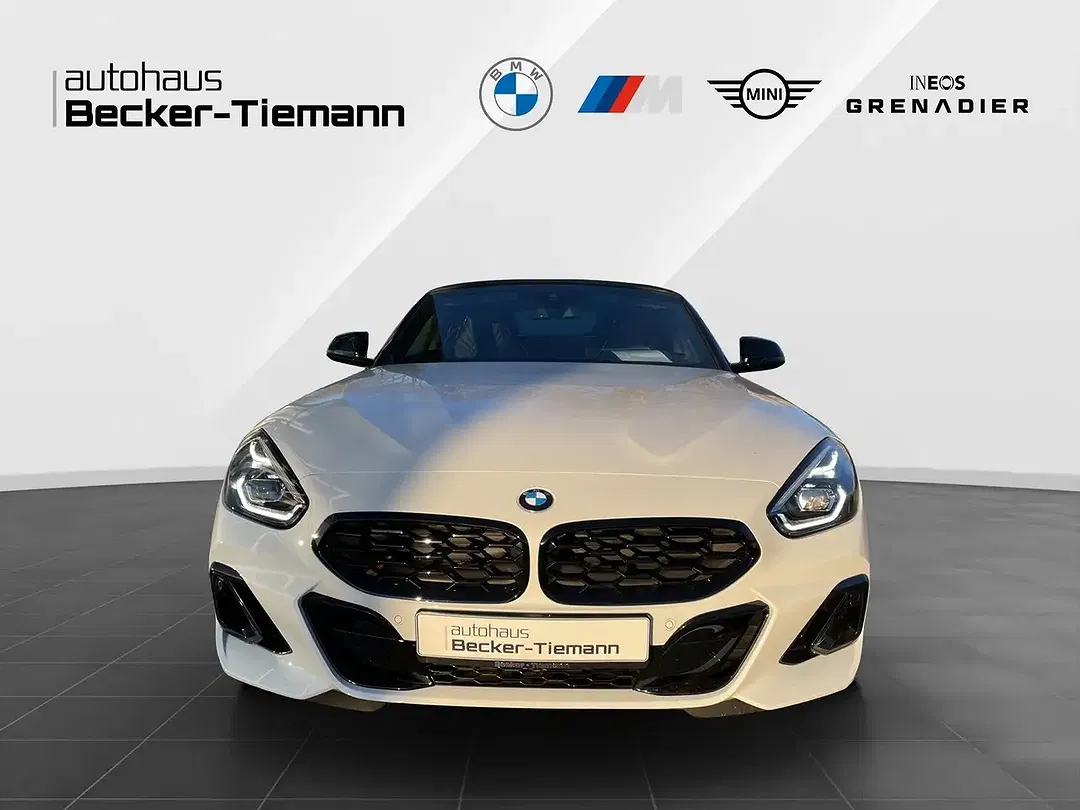 BMW Z4 - Thumbnail 2