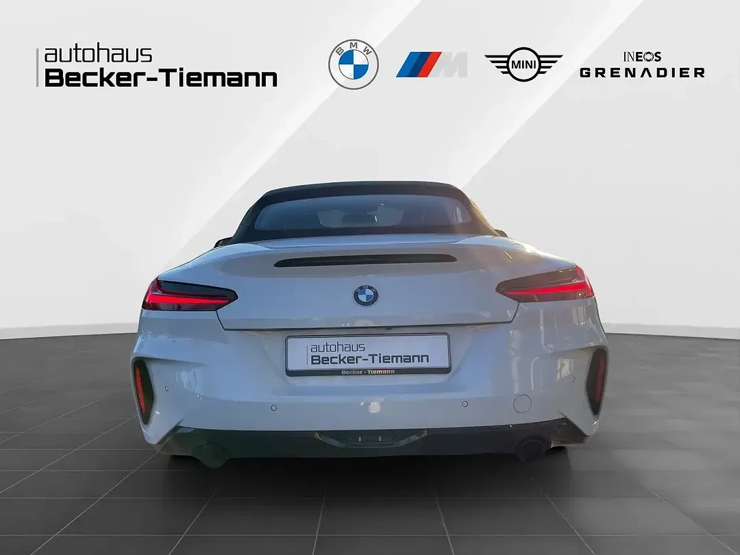 BMW Z4 - Thumbnail 5