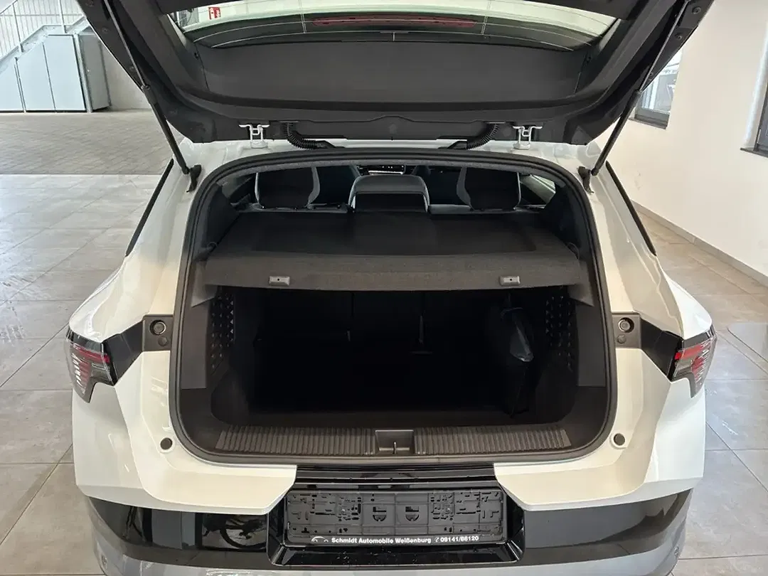Mitsubishi Eclipse Cross - Thumbnail 6