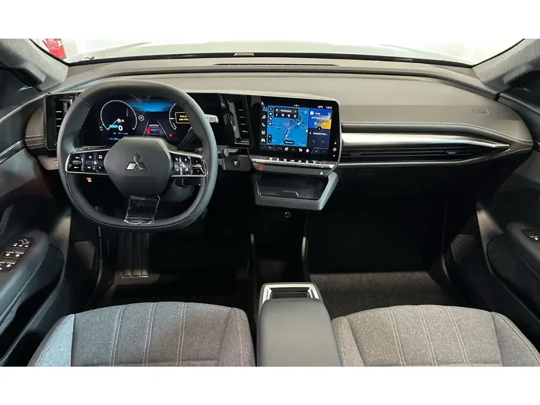 Mitsubishi Eclipse Cross - Thumbnail 7