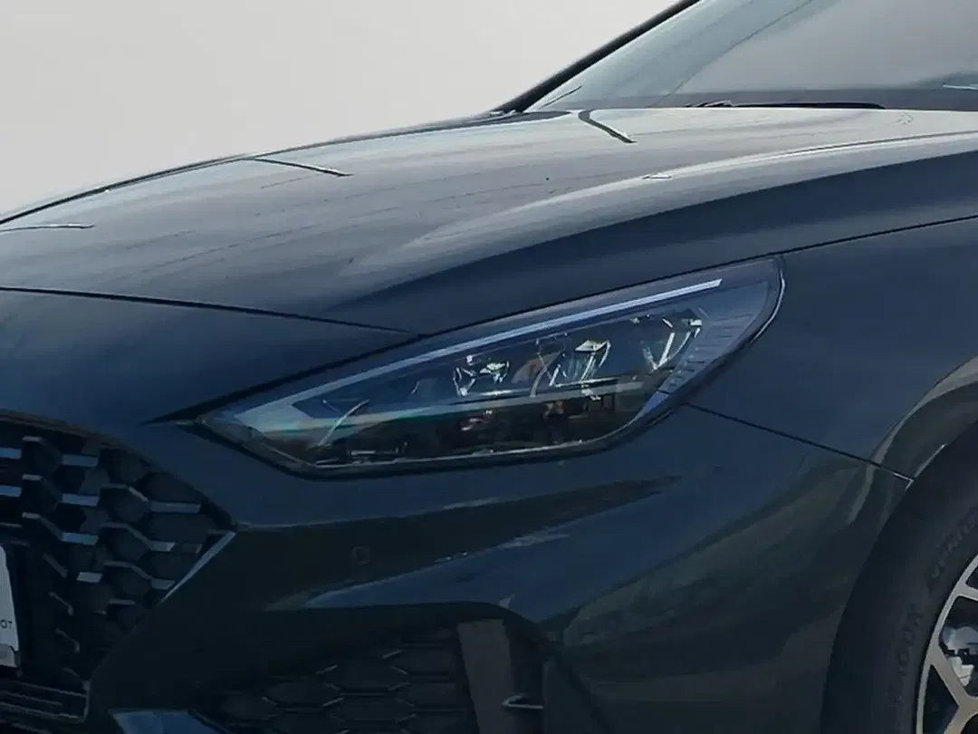 Hyundai i30 - Thumbnail 5