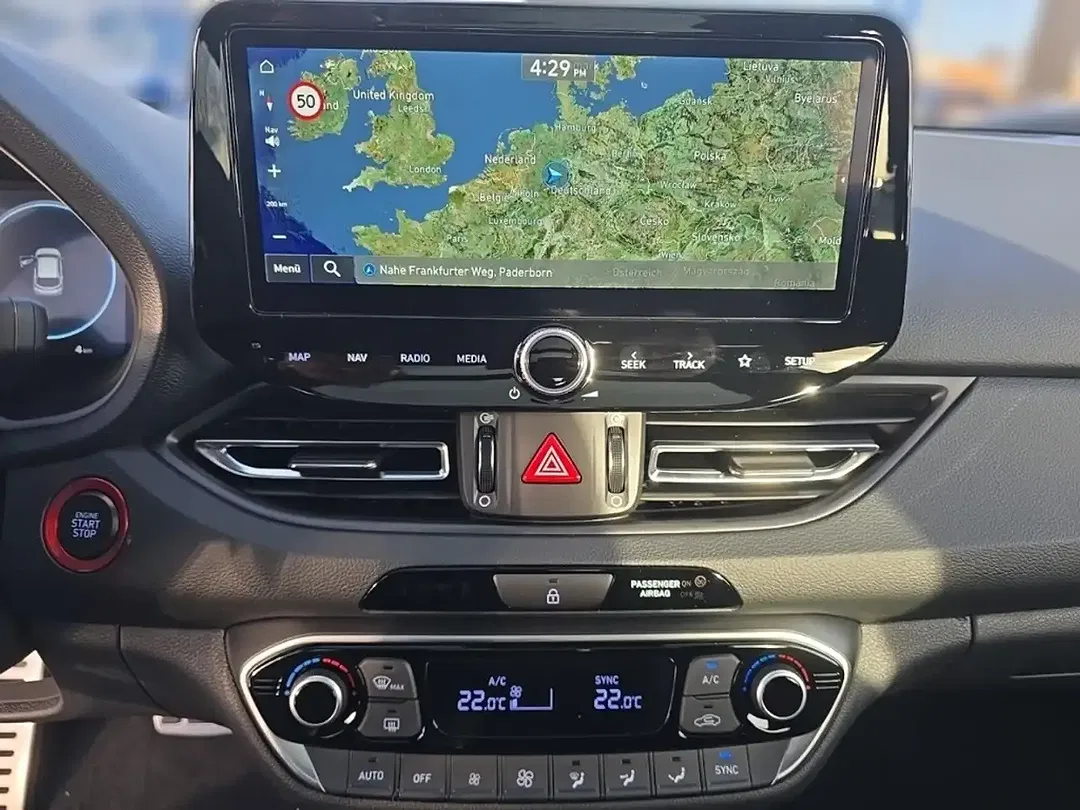 Hyundai i30 - Thumbnail 9