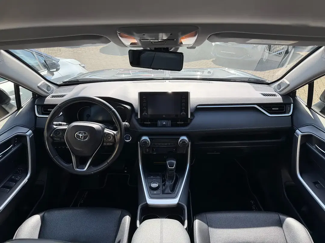 Toyota RAV 4 - Thumbnail 10