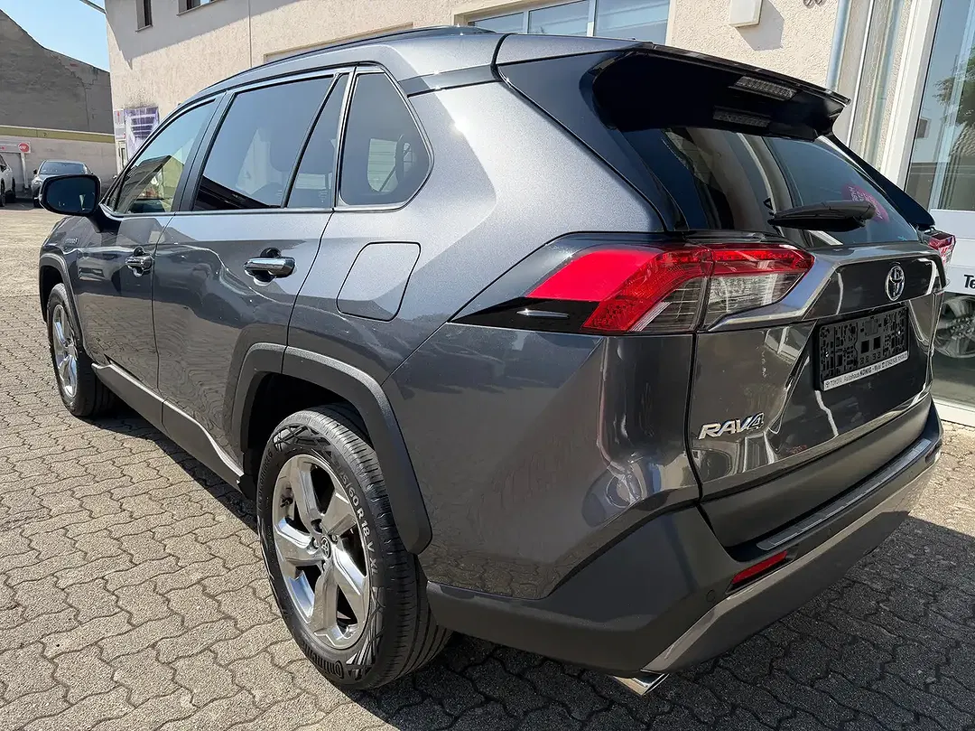 Toyota RAV 4 - Thumbnail 4