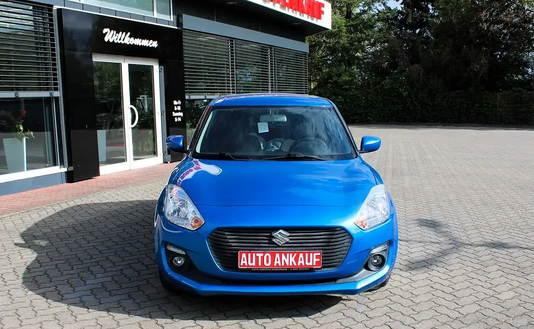 Suzuki Swift - Thumbnail 3
