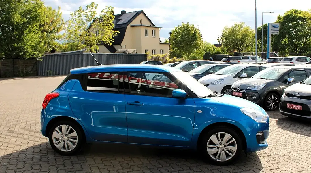 Suzuki Swift - Thumbnail 5