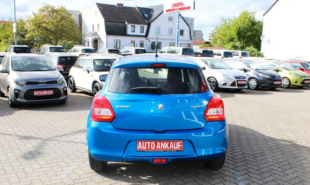 Suzuki Swift - Thumbnail 7